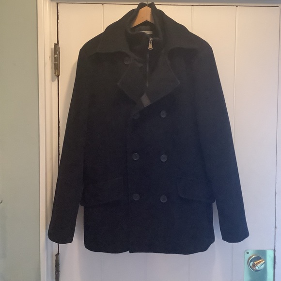 Perry Ellis Men’s Navy Pea Coat - Picture 7 of 7